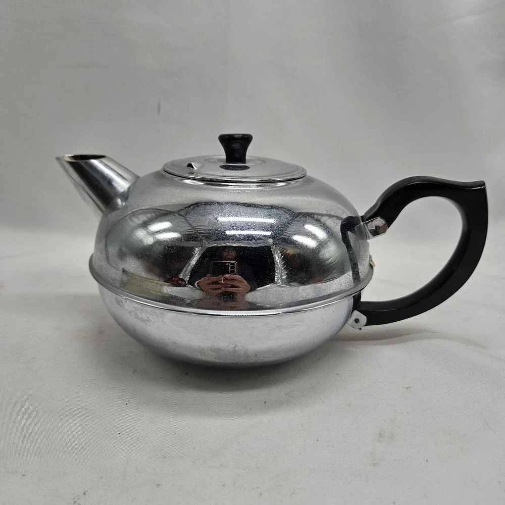 Britdis Chrome 6- cup Tea‎ Pot New Zealand....